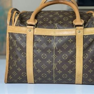Authentic Louis Vuitton Travel Case